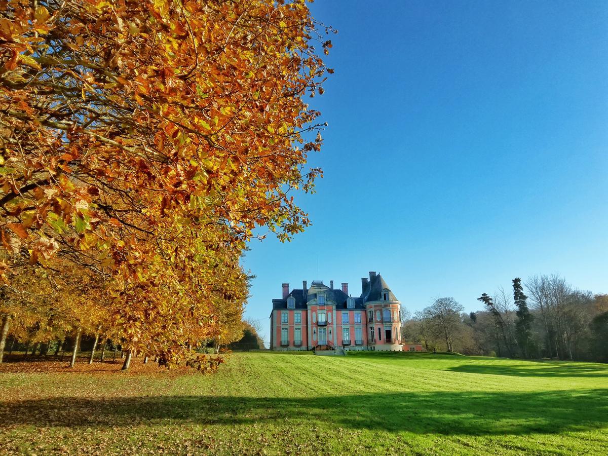 Chateau De Chantore Bacilly Exterior photo