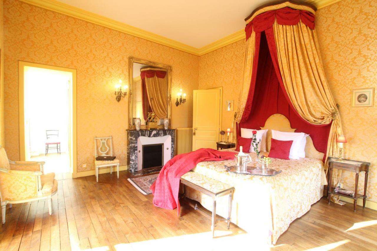 Chateau De Chantore Bacilly Exterior photo
