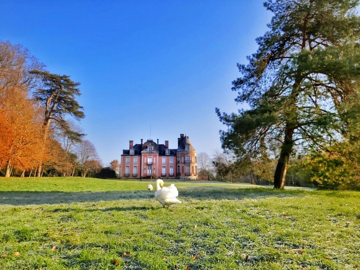 Chateau De Chantore Bacilly Exterior photo